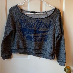 Cropped sweatshirt